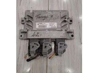 Блок управления двигателем Блок управления S120200113A Renault Twingo II