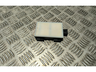 Датчик слепых зон 31476725   Volvo XC90