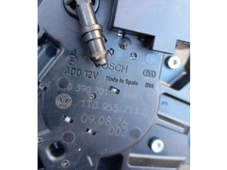 Моторчик заднего дворника 1T0955711C, 0390201598 Volkswagen Caddy