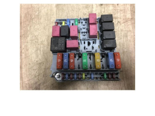 Блок предохранителей  1688990880, 1688990880   Citroen Nemo    