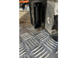 Jednotka ABS 1806320   Ford Fiesta 2012