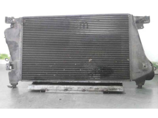 Интеркулер Chrysler Voyager 2.5