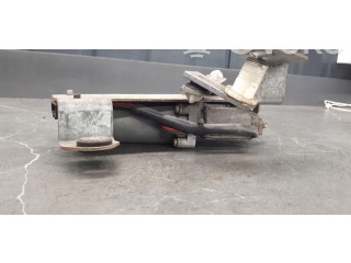 Моторчик заднего дворника 6K9955713    Volkswagen Caddy