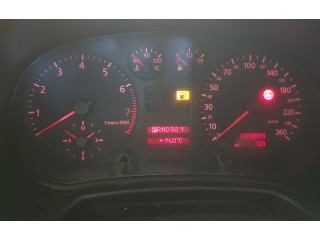 Блок предохранителей 8L0919860E, 110008894002 Audi A3 S3 8L