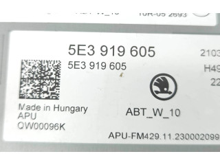 Přístrojová deska Skoda Octavia Mk4 2024 5E3919605, QW00096K