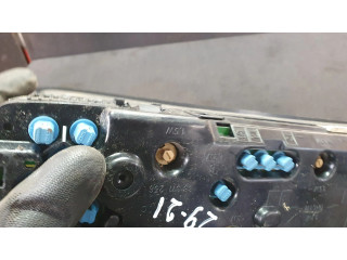 Přístrojová deska Mercedes-Benz E W210 2000 A2105404947, 88311256