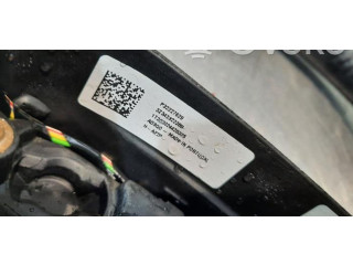 Руль Volvo XC40   -  года P32227629, 3Z34232238D      