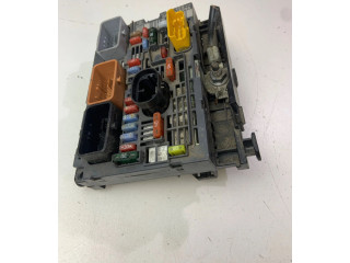 Блок предохранителей  9664706080, R03   Peugeot Expert    