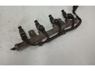 Топливная рампа 9260930006 Hyundai Getz