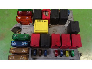 Блок предохранителей 51724660   Lancia Ypsilon    