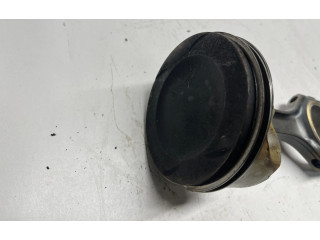 Píst A1570300517, A2780300320 Mercedes-Benz CLS C218 X218 M 157.981