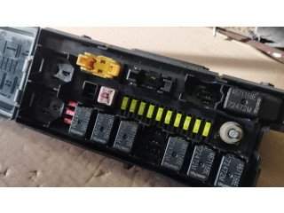 Блок предохранителей 04839342AC Jeep Grand Cherokee (WK)