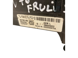 Блок предохранителей 30765149, 00005989758   Volvo V70    