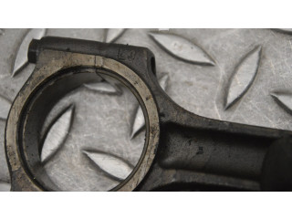 Píst Opel Vivaro M9R 784