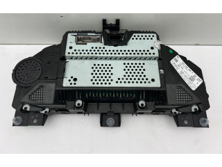 Přístrojová deska Volkswagen Touareg II 2014 7P6920880P