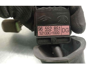 Ручка стеклоочистителей 96552851, 52133C1000   Chevrolet Nubira