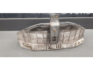 Панель приборов FDGE6VD Mazda 626