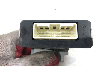 Блок управления климат-контролем 38625-81P11   Suzuki Ignis