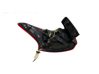 Задний фонарь правый сзади Mitsubishi Outlander 2013-2021 года