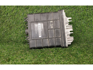 Блок управления двигателем ECU 1H0907311F, 0261200760 Volkswagen Golf III 1994