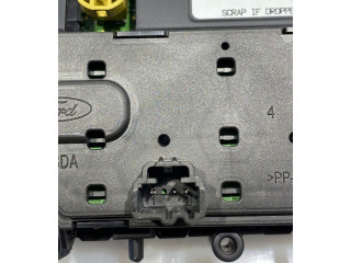 Экран/ дисплей / маленький экран K1BT18B955FC Ford Transit VII