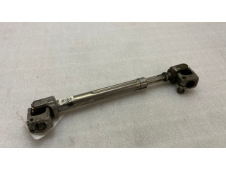 Крестовидная связь оси рулевого колеса