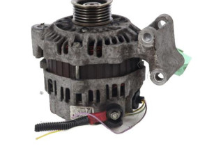 Генератор Y40118300B   Subaru Forester SF      