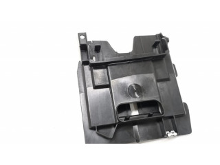 Другая деталь салона