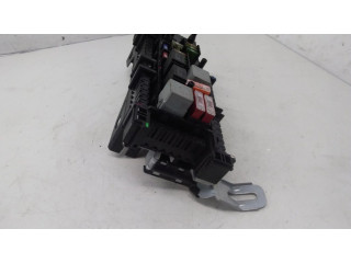 Pojistková skříňka 016706581A Mercedes-Benz E W212 2011