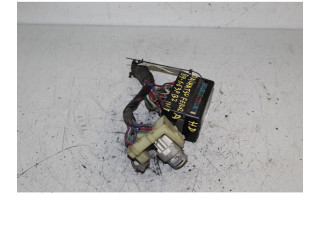 Блок предохранителей Daihatsu Feroza