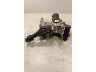 Руль Jaguar XE 2015 - года G4D39D475AA