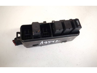 Pojistková skříňka Mazda CX-7 2008