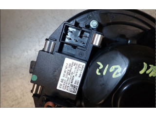 Вентилятор печки 1K1820021 Audi Q3 8U