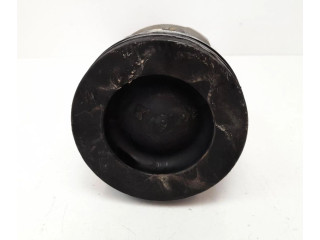 Píst 03L701D Volkswagen Caddy