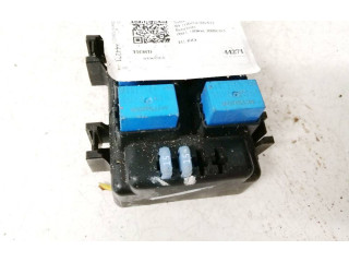 Блок предохранителей     Subaru B9 Tribeca    