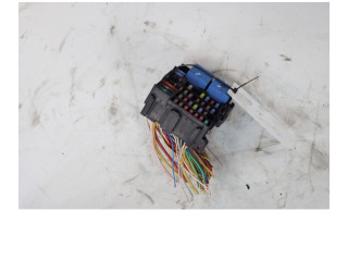 Блок предохранителей    Dacia Sandero    