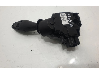 Ручка стеклоочистителей 1537625 Ford Fiesta