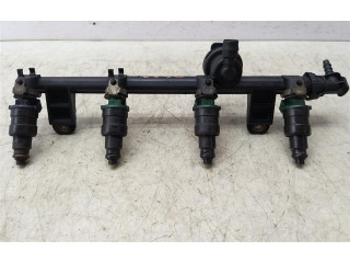 Топливная рампа 7700274294   Renault Clio II  