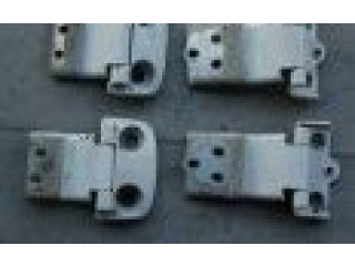 Комплект петлей багажника