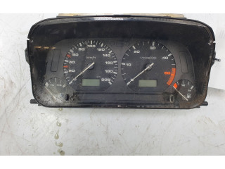 Přístrojová deska Volkswagen Caddy 2003 87001323