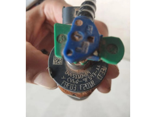 Форсунка 0445110489    Ford B-MAX   