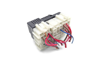 Pojistková skříňka Volvo V60 2011