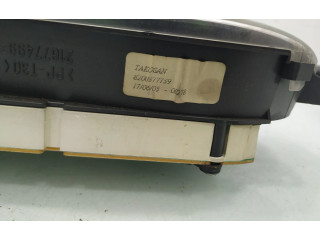 Панель приборов 8200377739   Dacia Logan I       