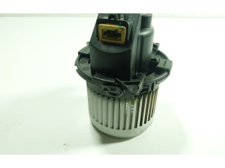 Вентилятор печки    272102988R   Dacia Dokker