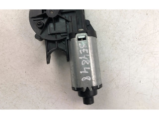 Моторчик дворников 31290787    Volvo V70