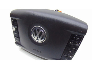 Подушка безопасности водителя 3D0880201AB   Volkswagen Touareg I