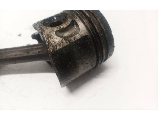  Поршень с шатуном    Audi A3 S3 8L  