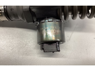 Форсунка 03G130073G Audi A3 S3 A3 Sportback 8P -