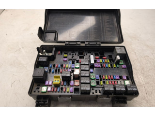 Блок предохранителей P68194607AD Jeep Grand Cherokee