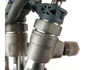 Форсунка 0445B76882, 2226324185502    Dacia Duster II   